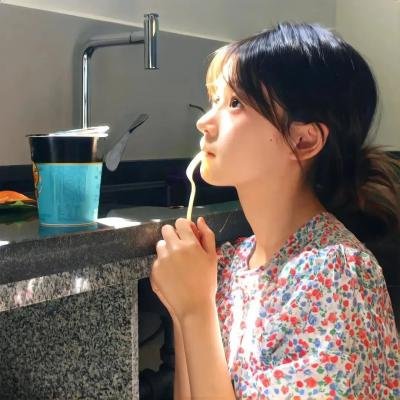 我不是英雄